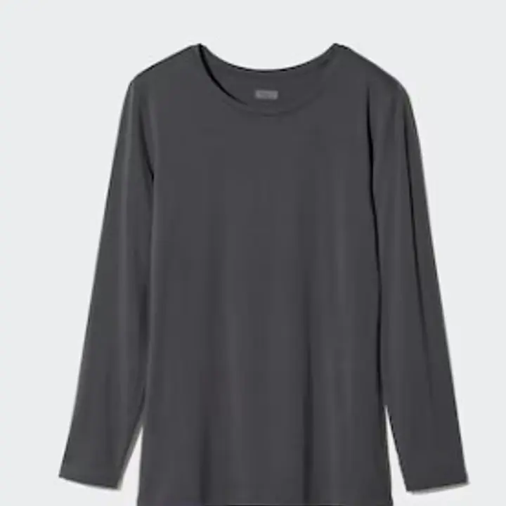 Uniqlo Heat tech scoop neck long sleeve t- shirt - Master