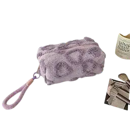 Heart Pattern Plush Makeup Bag - Master