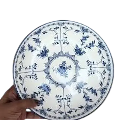 Japanese Blue & White Floral Ceramic Bowl – Scrolled Vine Design primary image