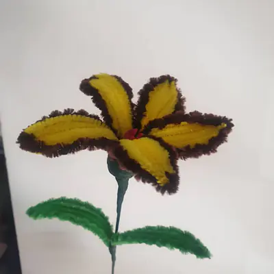 Pipe Flower Yellow Brown primary image