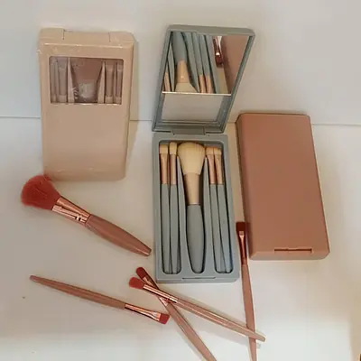 Make-Up Brush Set of 5 Beige/Blue/Pink primary image