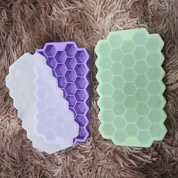 Honeycomb Ice Cube Tray - Master