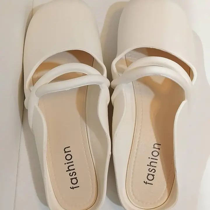 Fashionable Women' Slipper - Master