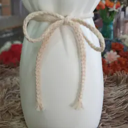 Plastic Vase White - Master