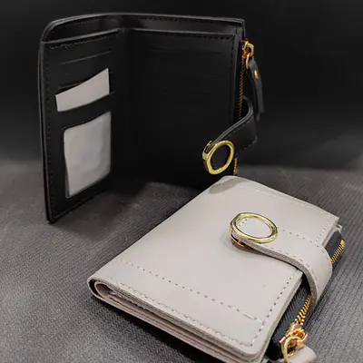 Over Lock Purce primary image