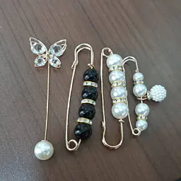 LPearl Brooch Set of 4 - Master