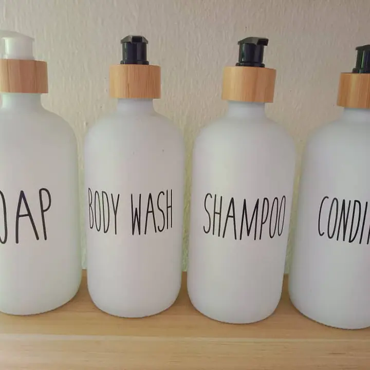 Shampoo bottle - Master