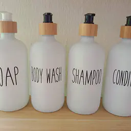 Shampoo bottle - Master