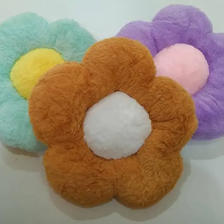 Flower Shape Cushion - Master